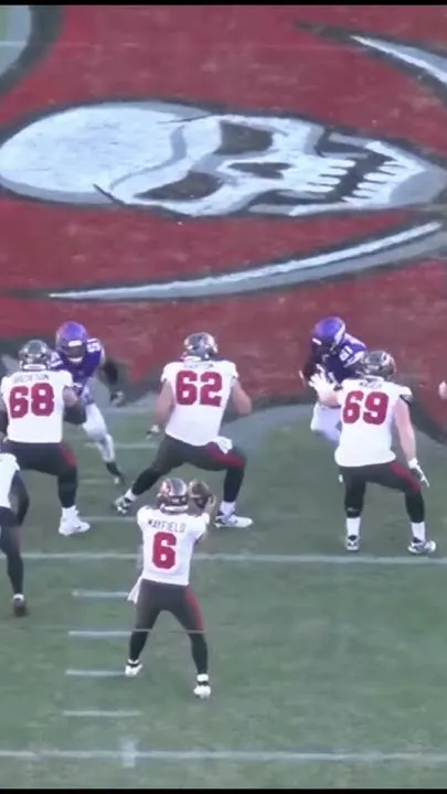 Baker Mayfield's mechanics have gotten worse #gobucs #nfl (Video)