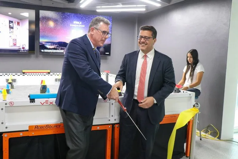 Palmer Trinity School Opens STEM and Innovation Center