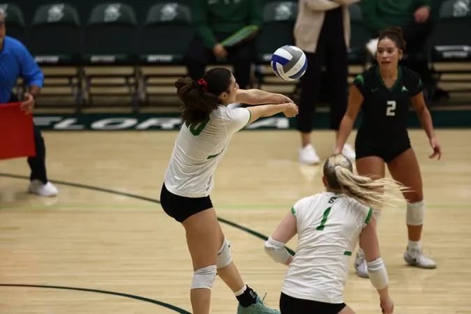 Hatters Welcome Lipscomb, Bellarmine