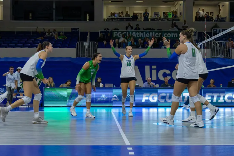 FGCU volleyball goes 2-0 against Queens and West Florida