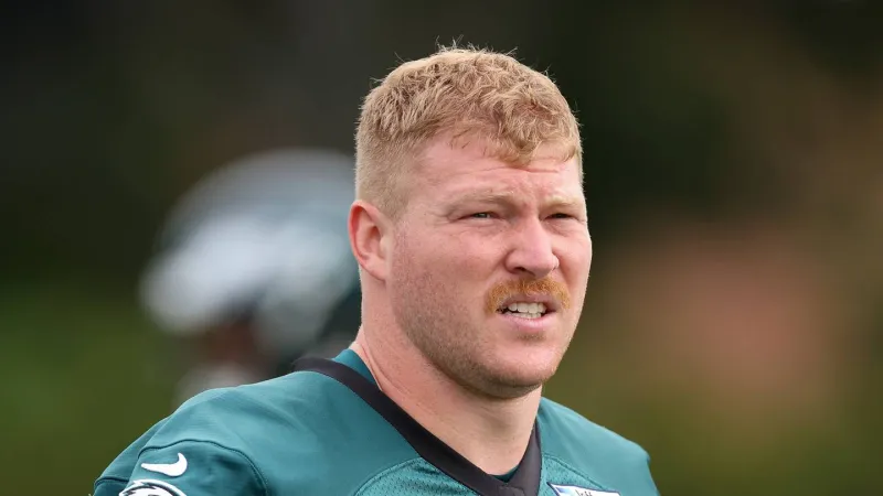 Eagles' abrupt Cam Jurgens trade gives Jaguars a gift they cannot afford to waste