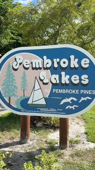 Pembroke Lakes Sign is Back! #shorts #pembrokepines #community #sign #florida #city (Video)