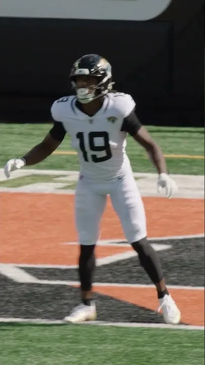 Spark plug  #DUUUVAL (Video)