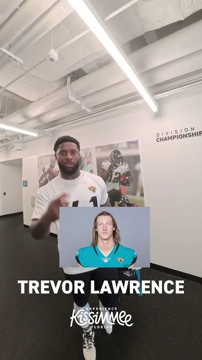 AJ got his flight plans made  #DUUUVAL (Video)