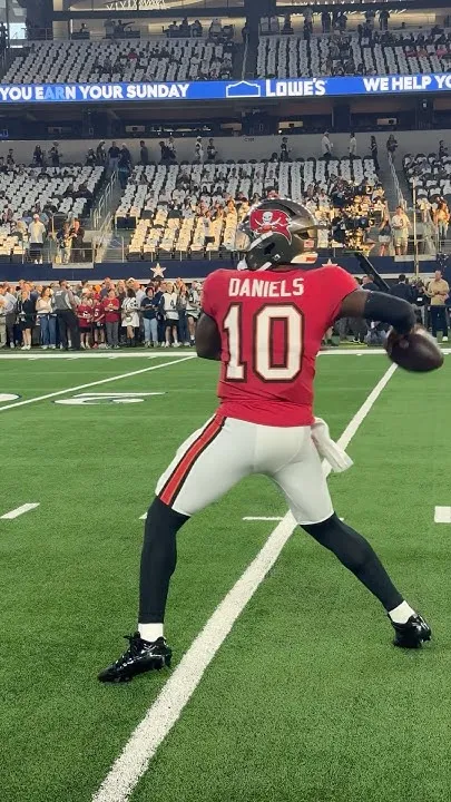 JD10 is ready for primetime  #TBvsDAL 8:15 p.m. ET on Prime Video #nfl #buccaneers #gameday (Video)