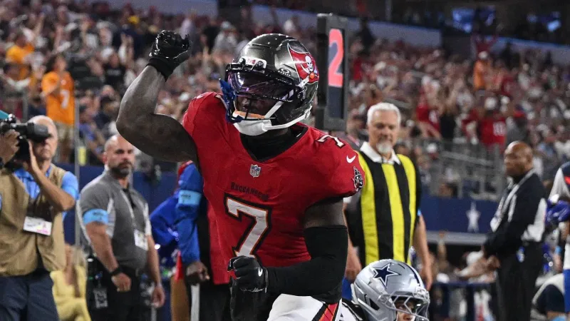 10 instant reactions after Buccaneers' stunning upset over Cowboys for first win of the season