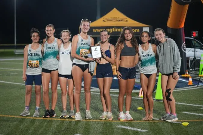 Triton women win Ave Maria Invitational behind pair of top-10 finishes