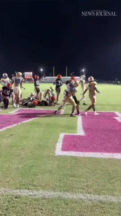 Mainland football handles district rival Spruce Creek | Highlights (Video)