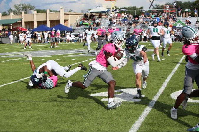 Warriors Fall Short in Homecoming Thriller Against Ave Maria