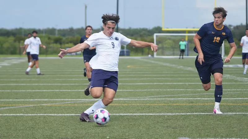 Men's Soccer Draws with Warner