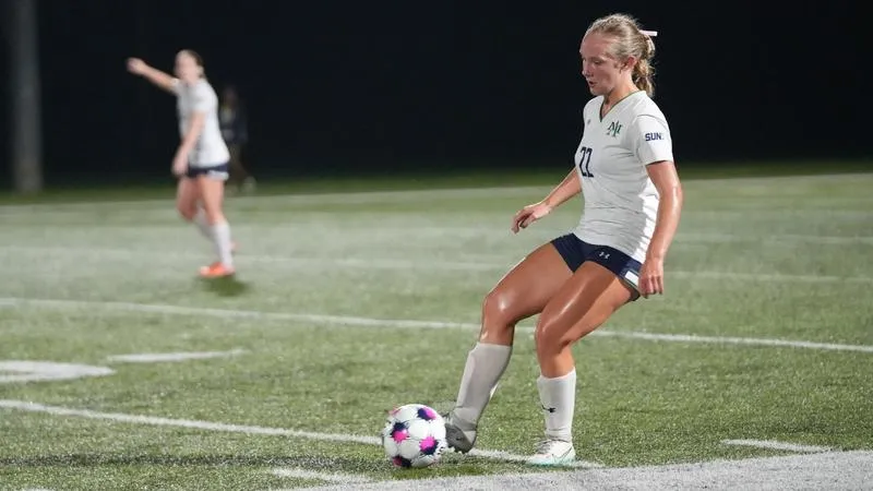 Women's Soccer Falls to Warner