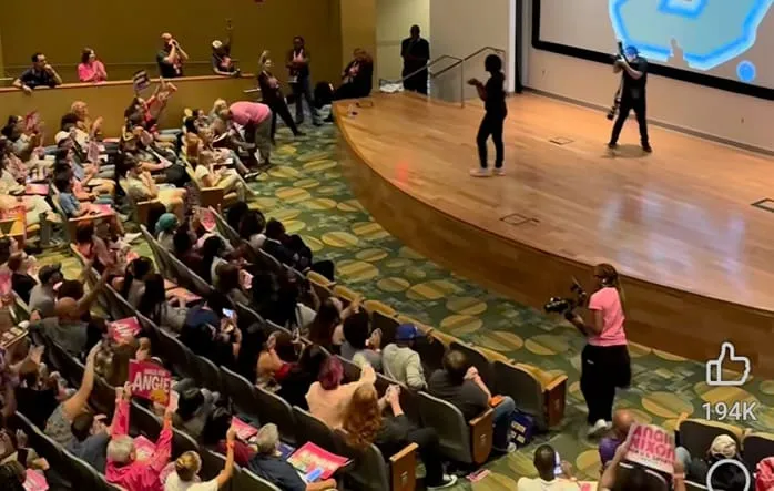 Florida Democrats Chant Lock Him Up at Senate Candidate's Event
