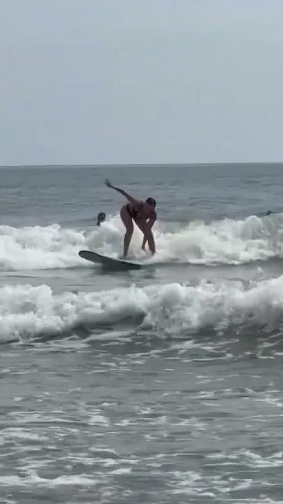Intro to Surf @ Flagler College (Video)