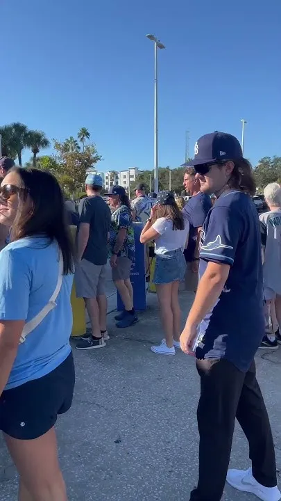 Rays fans when the gates opened (Video)