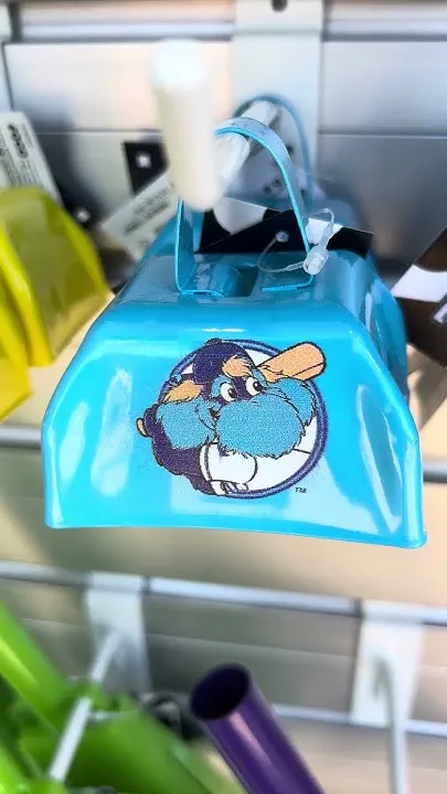 Rays swag! Cow bells! (Video)