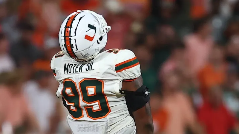 Miami Hurricanes News: Canes move up to No. 3 before rivalry game against FSU
