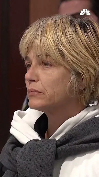 Selma Blair appears in court after alleged incident aboard Delta flight (Video)