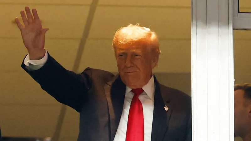 President Donald Trump will attend Buccaneers-Steelers game at Raymond James Stadium