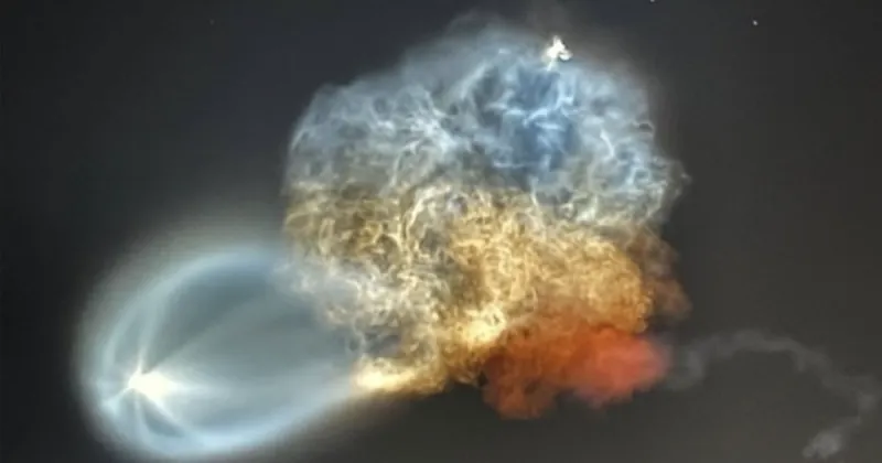 Video and photos: Jellyfish effect appears in sky after rocket launch