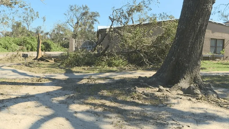 Gull Point Community Center stays closed after hurricane damage; Pensacola seeks new site