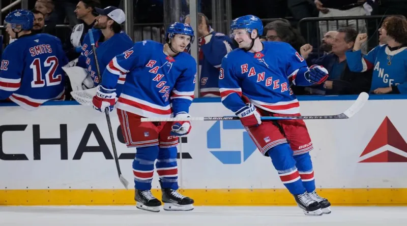 Rangers end Lightning's win streak, 4-1