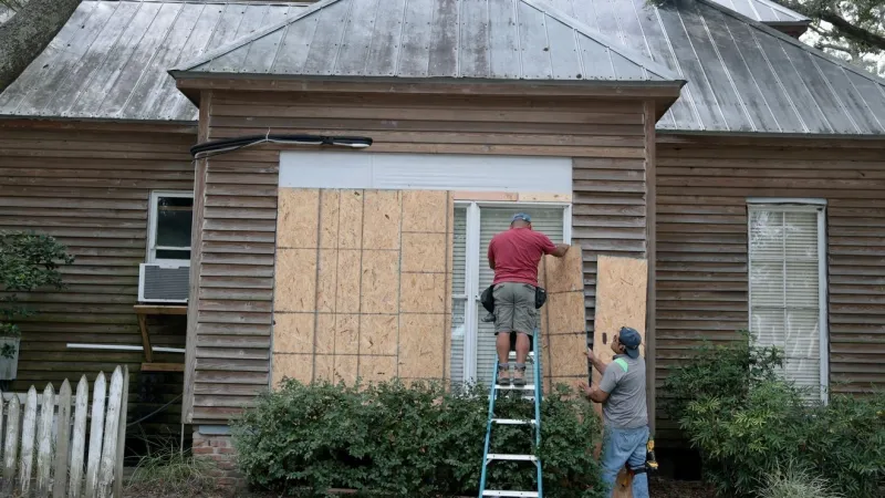Report damage to property in Northwest Florida from Hurricane Isaias