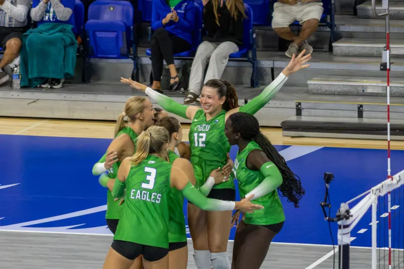 Maju Hildebrand finding immediate success in first FGCU volleyball season