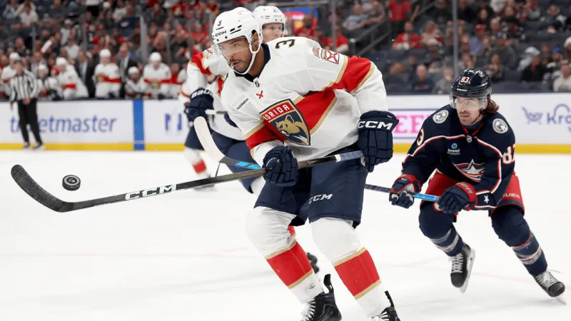 Jones matches Panthers franchise record with 4 assists in Columbus