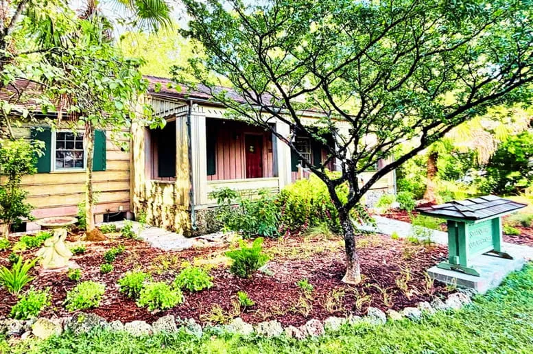 Doc Thomas House History tours resume during fall