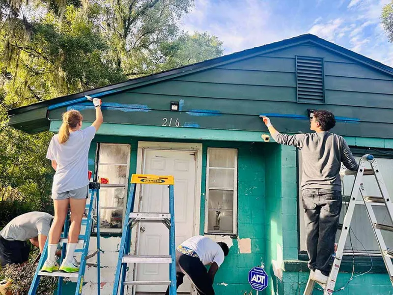 Montverde Academy Students Build Community Through Service