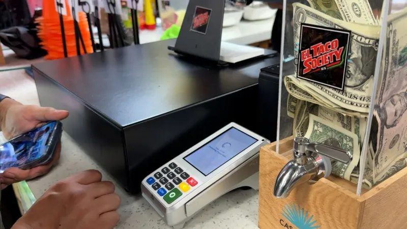 Texas restaurants, consumers fork out tabs for credit card fraud