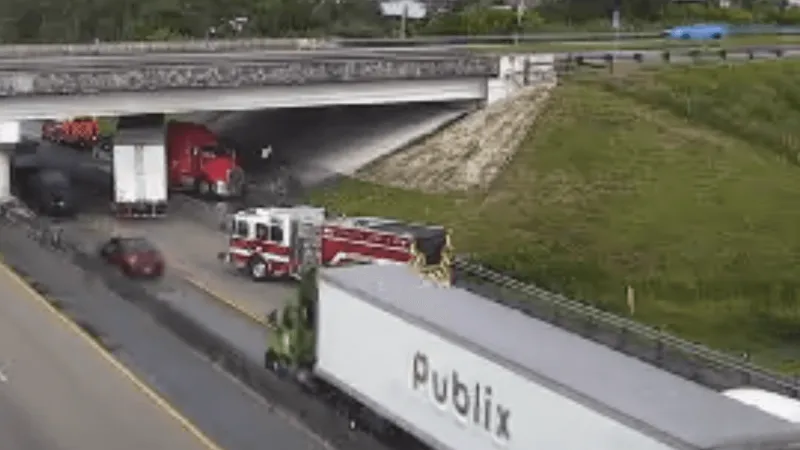 Major crash blocks all northbound lanes of Florida's Turnpike in Martin County