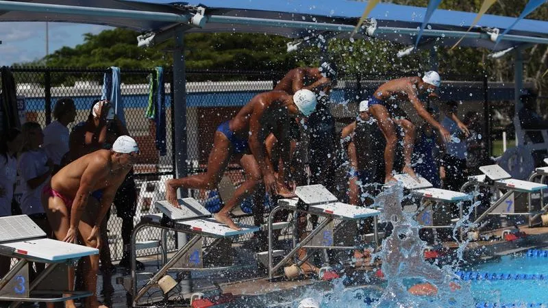 Men's Swimming & Diving Drops Match to Indian River