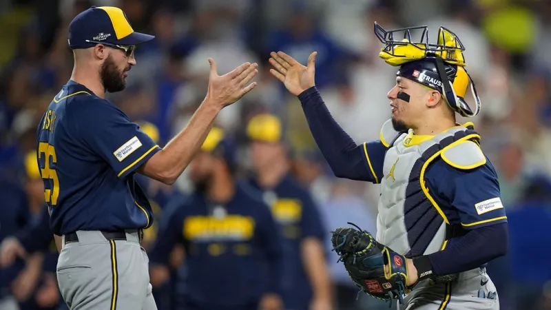 2 of MLB's smallest spenders will meet in the World Series for first time since 1991