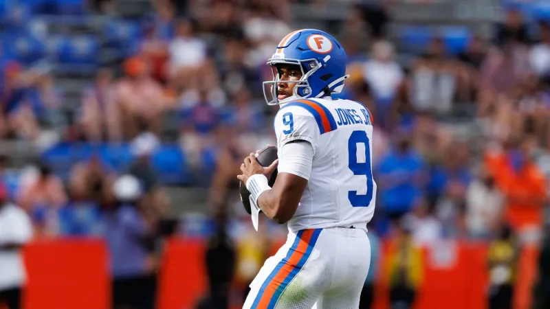 The week that was with the Gators: South Carolina stings, Royal flips, and QB questions grow
