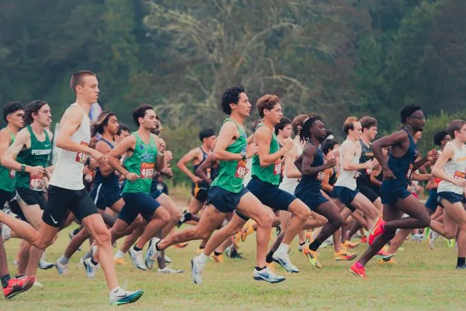 Men's Cross Country Places Fourth at Kennemer Classic