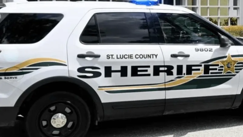 SWAT responds to domestic battery situation in Lakewood Park neighborhood
