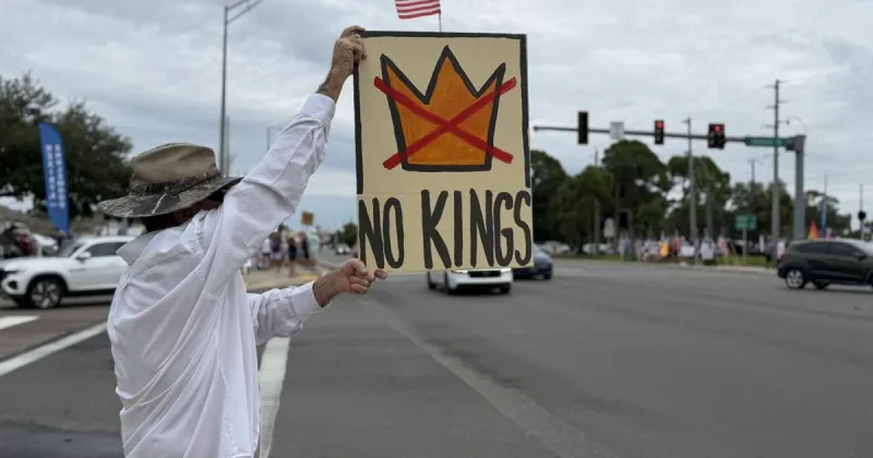 Thousands show for 'No Kings Vote Early' rallies