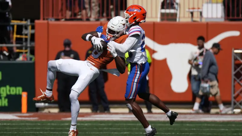 Florida's defense finally decided to push back and Arch Manning felt the pain