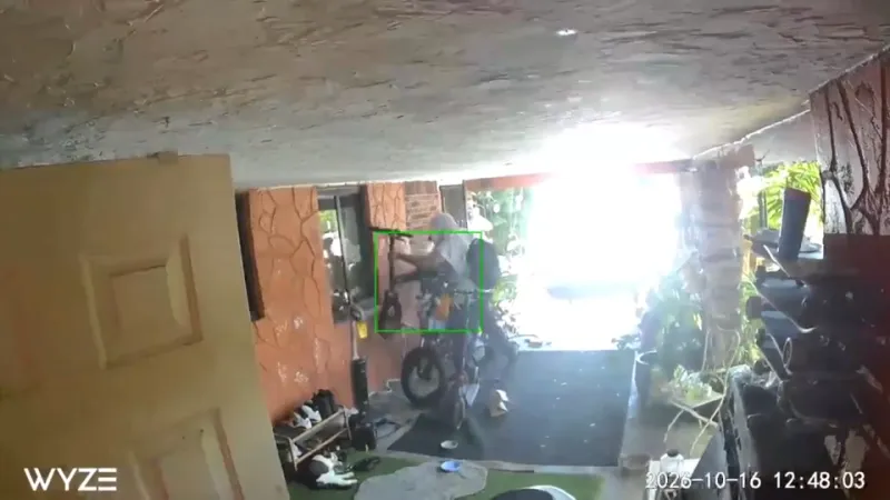 Investigators search for man caught on camera stealing an e-bike from a Fort Lauderdale home