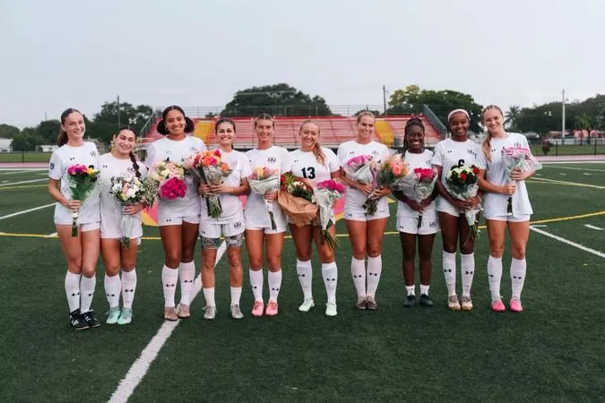 Women's Soccer Tamed The Tigers 4-0 On Senior Day