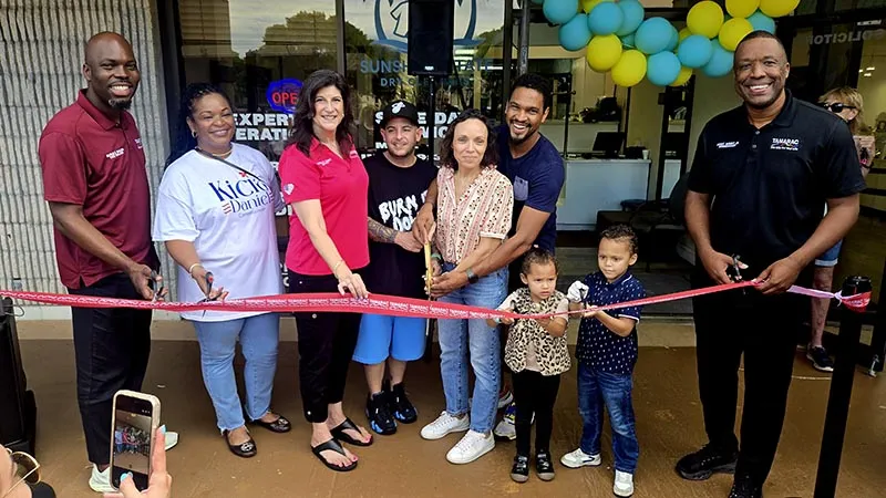 New Owners of Sunshine State Dry Cleaners Hold Grand Opening Event