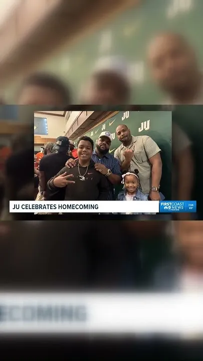 Jacksonville University Return to the River Homecoming & Family weekend. (Video)