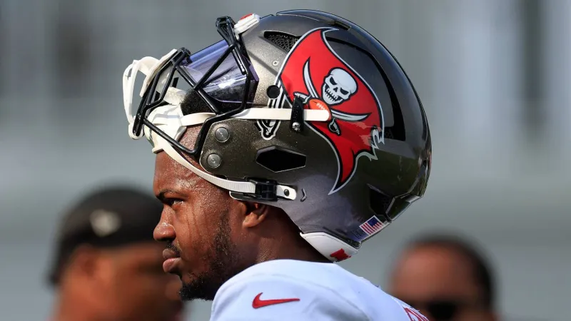 Former Miami star Rueben Bain Jr. records first NFL sack against Aaron Rodgers