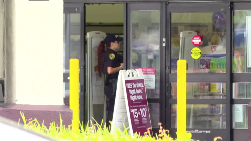1 hospitalized after hit-and-run outside North Miami Walgreens