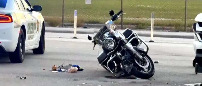 Motorcyclist airlifted after collision with vehicle in NW Miami-Dade; SB Red Road shut down at Miami Lakes Drive