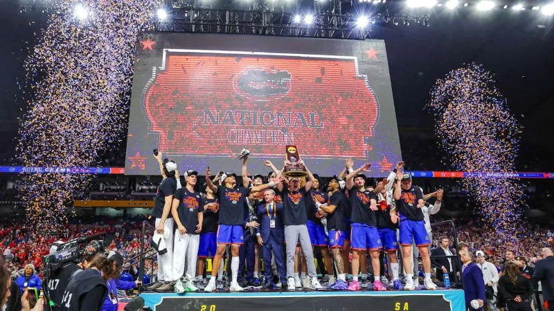 Florida is No. 1 in preseason AP Top 25 men's poll as Duke, Illini also receive first-place votes
