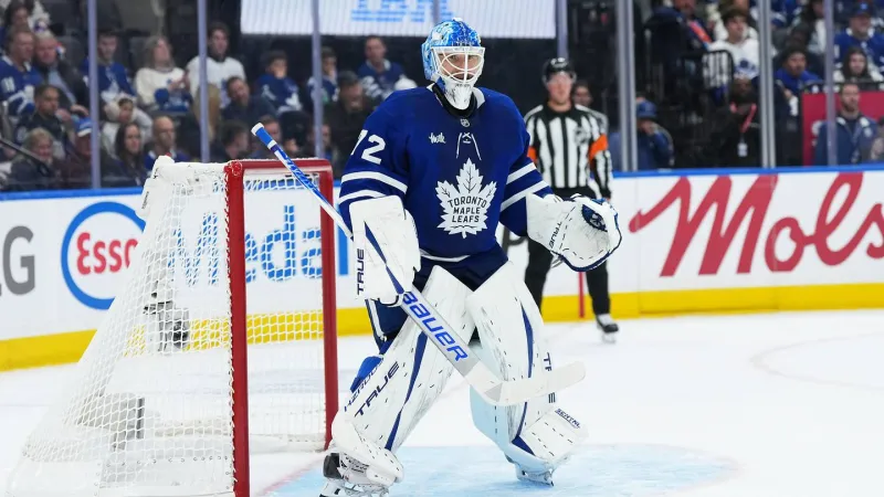 Former Panthers star Bobrovsky struggling to find his footing with Maple Leafs