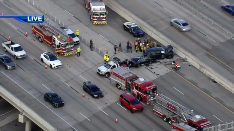 1 hospitalized after multi-vehicle crash on I-95 SB near Sunrise Blvd in Fort Lauderdale