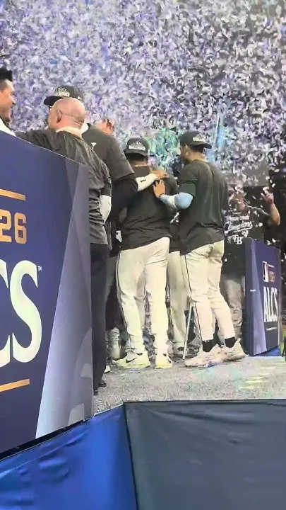 Tampa Bay Rays celebrate at Tropicana Field (Video)